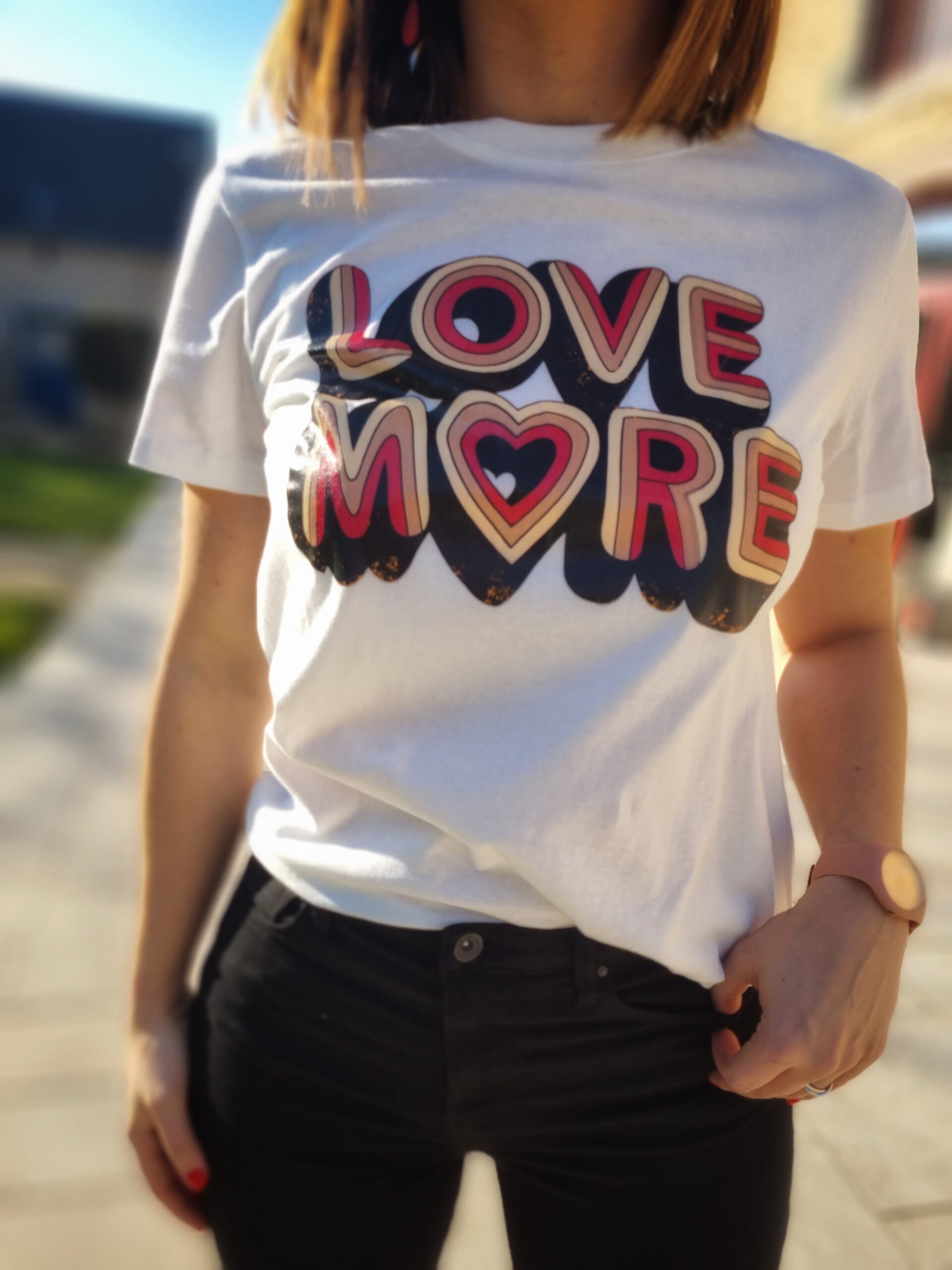 Tee-shirt More : Love More - LAVI AND CO